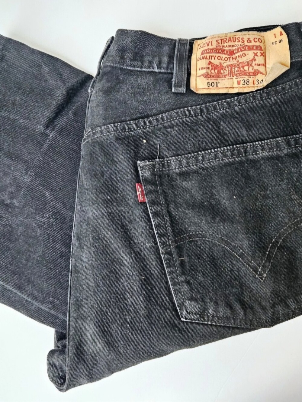 Levi's 501 Original Fit Men's Black Jeans 38x34 Button Fly Straight Leg